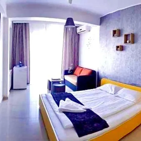 Alice House By Dor De Mare *