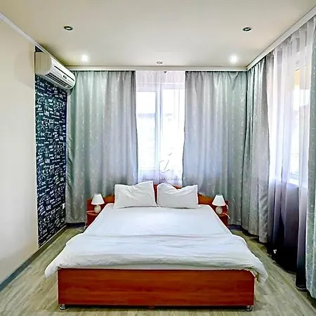 Alice House By Dor De Mare Konukevi