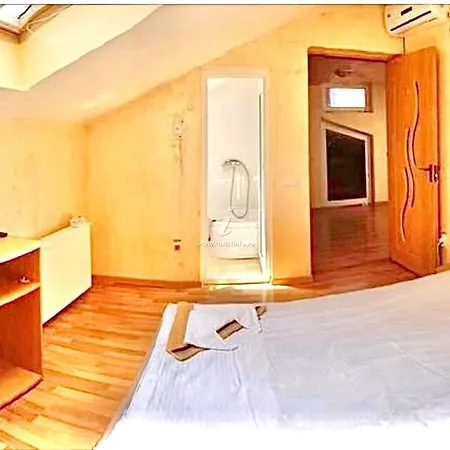 Alice House By Dor De Mare Konukevi 3*