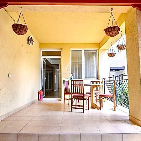 Alice House By Dor De Mare Konukevi